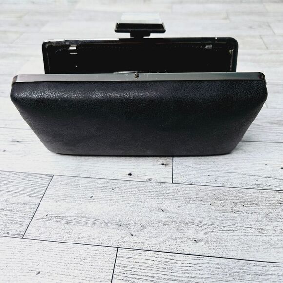 MMS Design Studio Hard Side Clam Shell Clutch Evening Special Occasion Bag - Picture 7 of 16